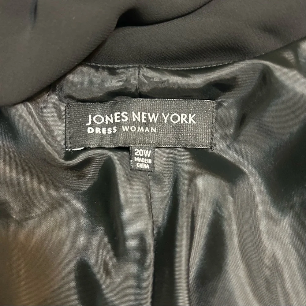Jones New York Black Lined Cocktail Dress W/ Rhinestones Draped Back 20W - Picture 10 of 11